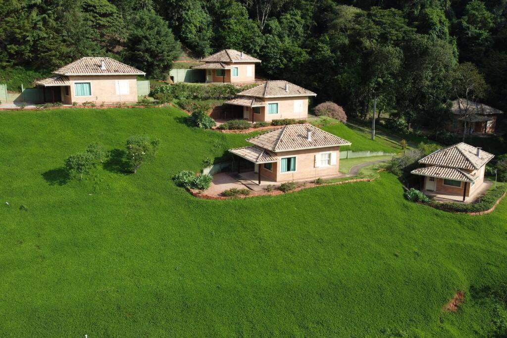 Recanto Dos Beija Flores, Chale Lantana B Monte Alegre do Sul Exteriér fotografie